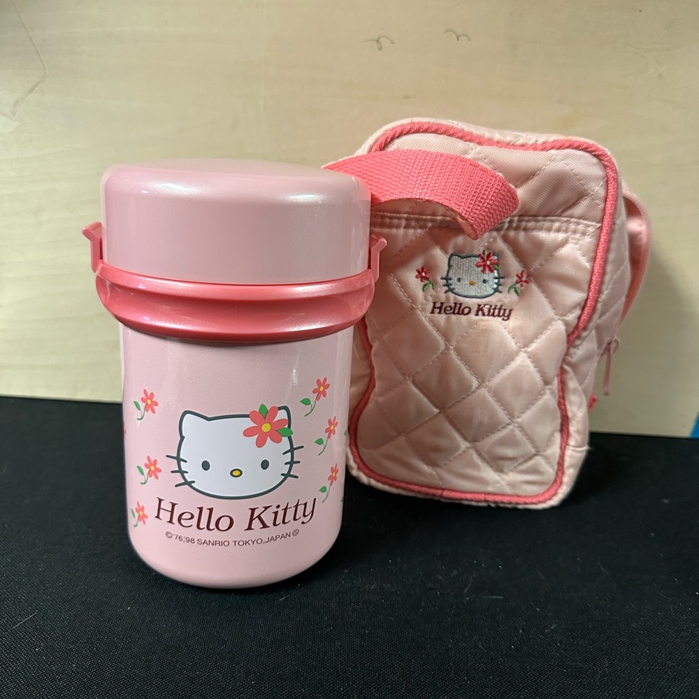 Vintage Hello Kitty Pink Metal Lunch Container with Quilted Bag Set